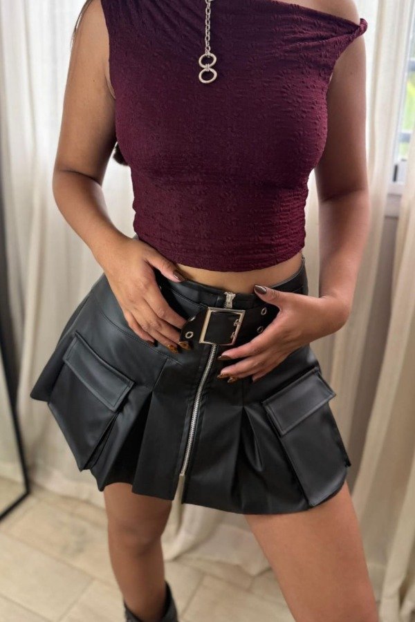 Producto - Pollera Tablas Hebillas //  29.900 TRANSF