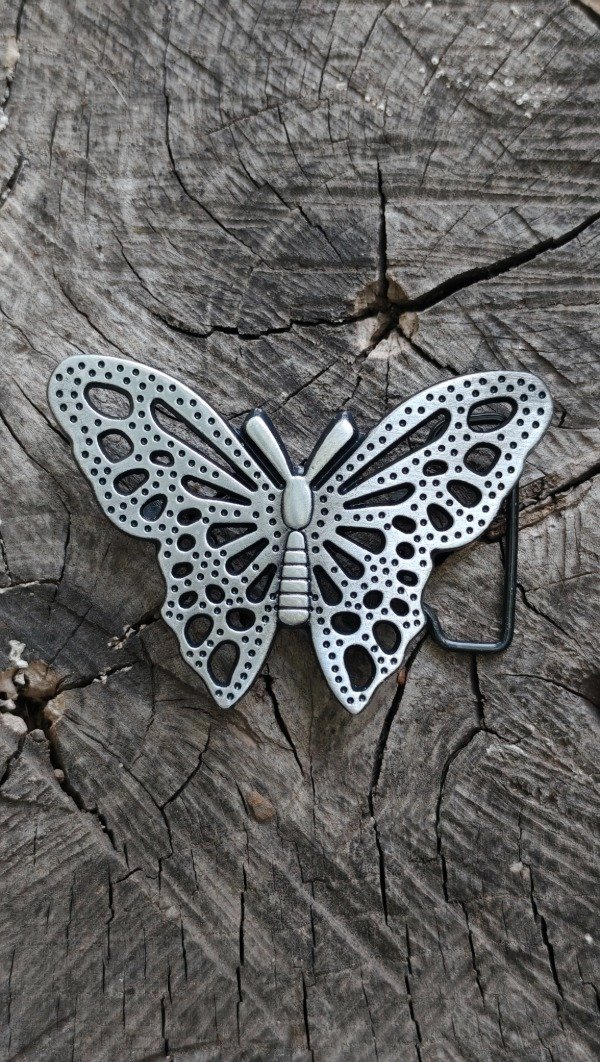 Producto - Chapon mariposa plana plata