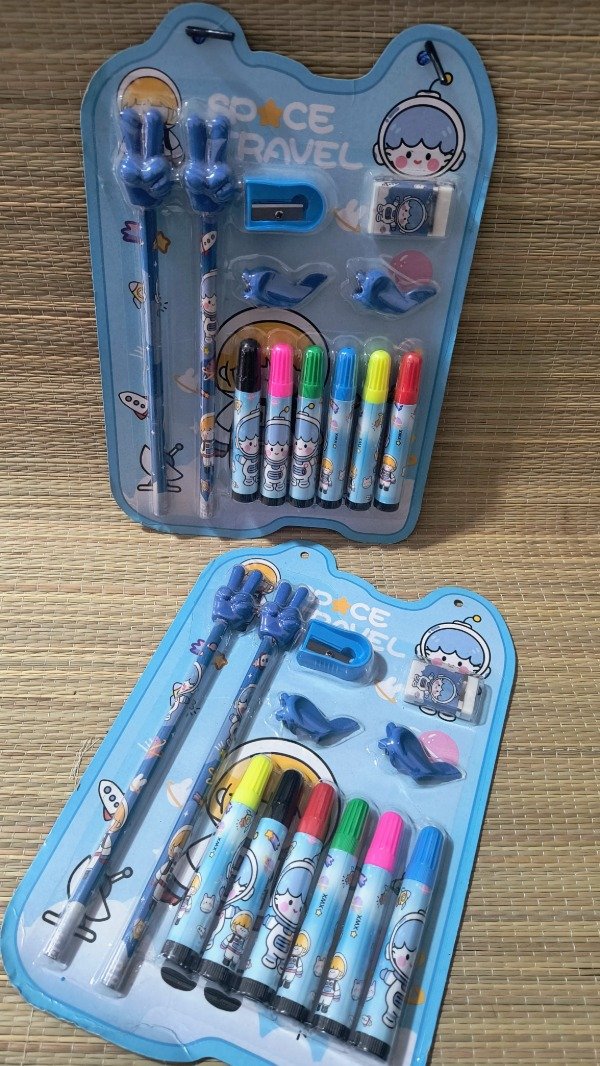 Producto - Kit escolar astronauta