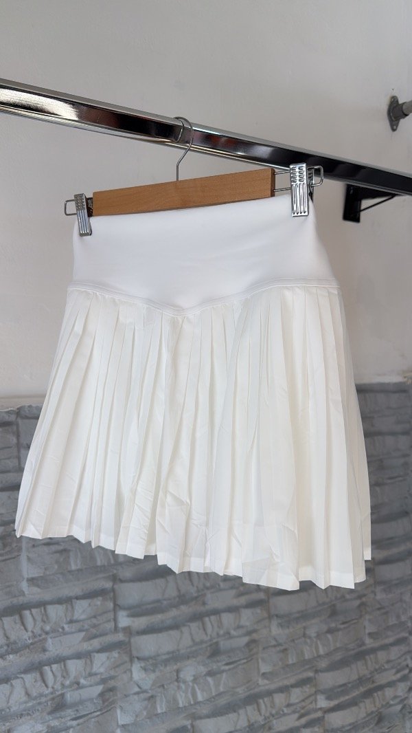 Producto - Pollera blanca importada
