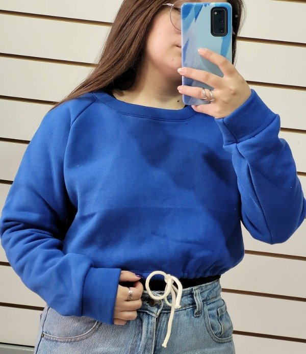 Producto - Buzo crop frizado