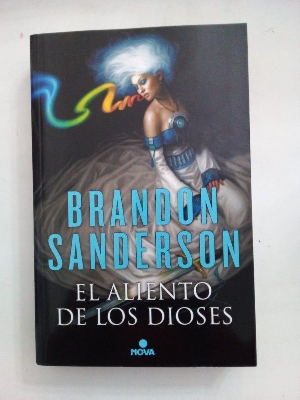 Producto - El aliento de los dioses - Brandon Sanderson - Nova 2022