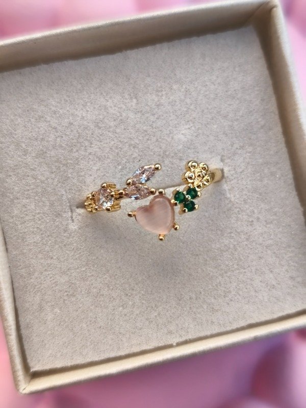 Producto - Anillo dorado corazón y flores - 1