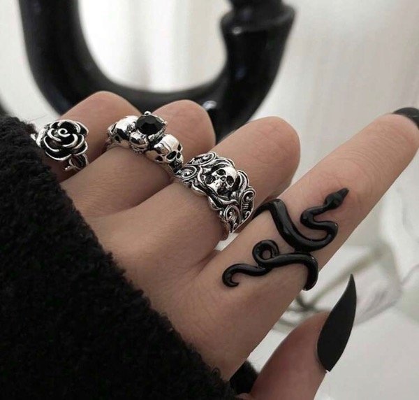 Producto - Anillos góticos