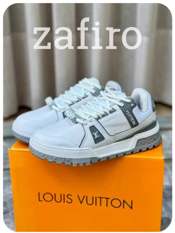 Producto - Louis Vuitton Gris