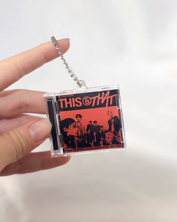 Producto - Llavero Mini CD THIS AND THAT Stray Kids con NFC - Stray Kids - 0
