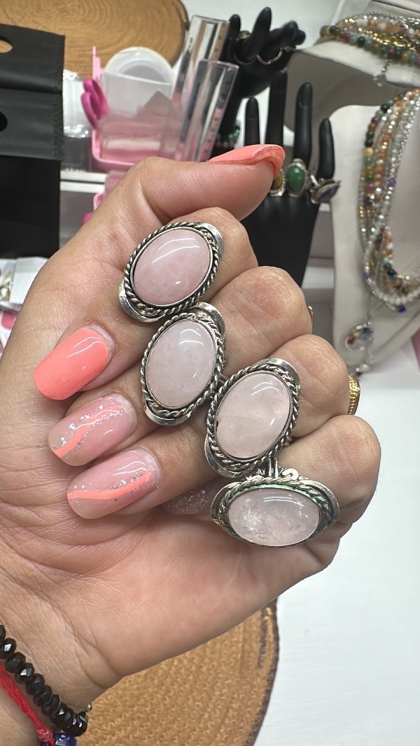 Producto - Anillo Cuarzo rosa regulable