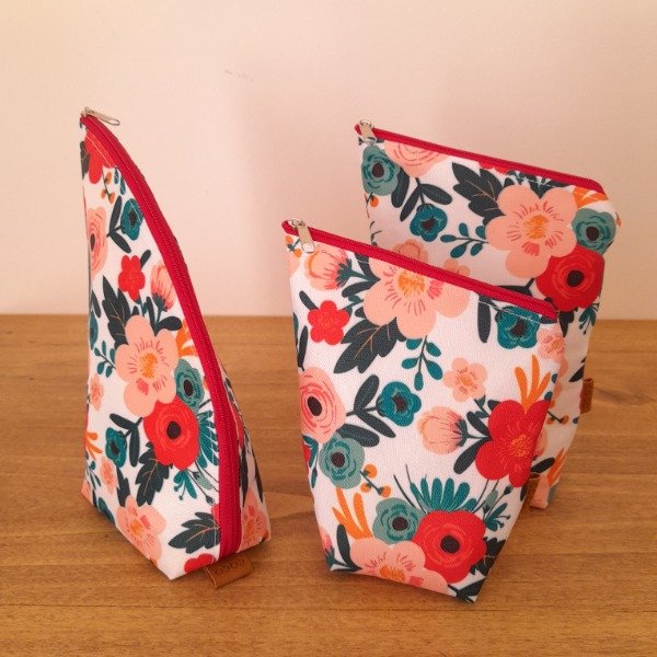 Producto - KIT MATERO FLORES ROJAS