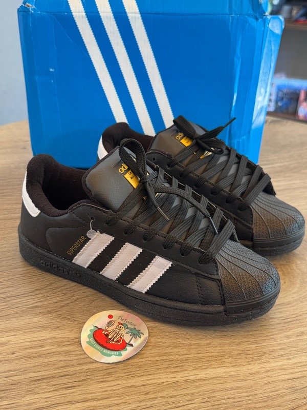 Producto - Superstar Negra