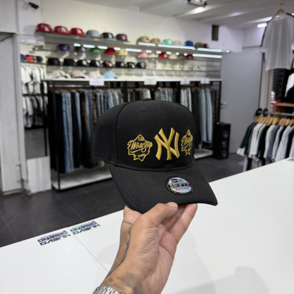 Producto - Gorra NY c/Dorado