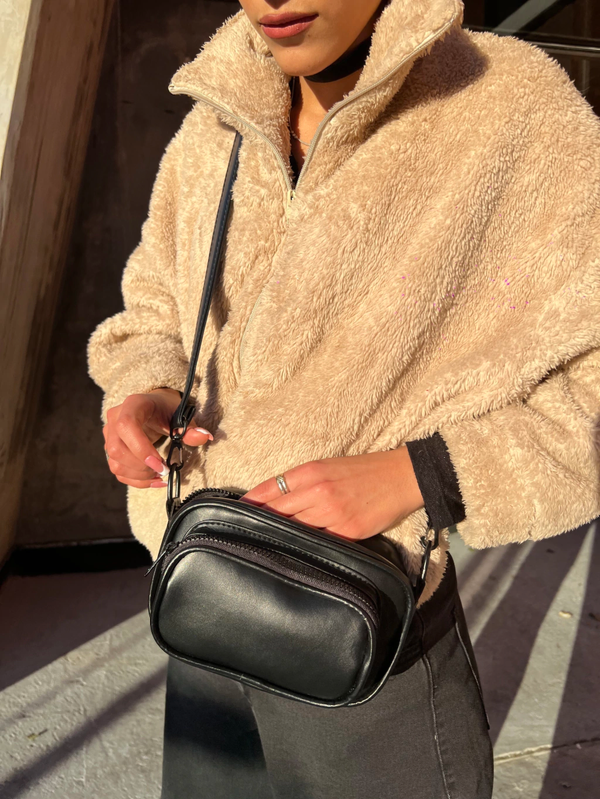 Producto - BANDOLERA BLACK PETIT