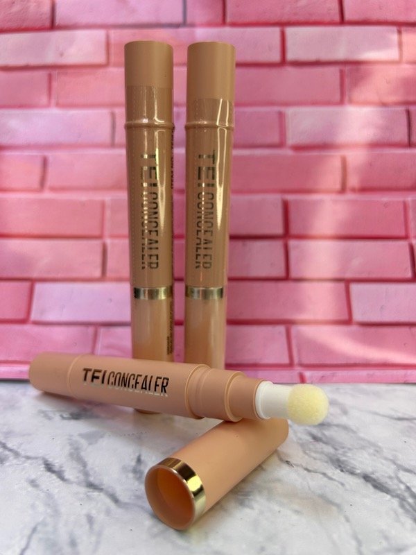 Producto - Corrector con aplicador TEI