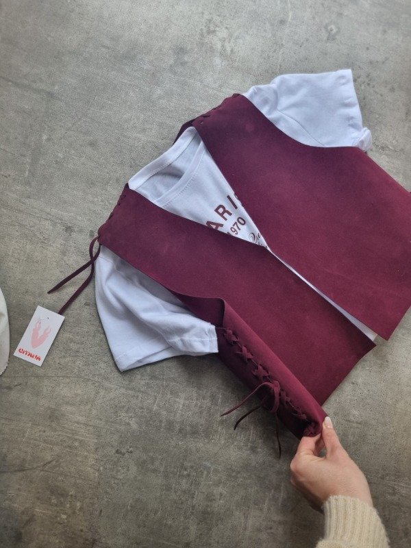 Producto - Chaleco bordo