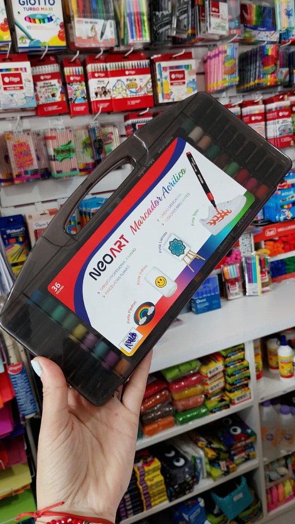 Producto - Valija de Marcadores Acrílicos x36