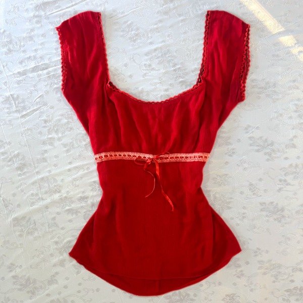 Producto - red romantic blouse (M)