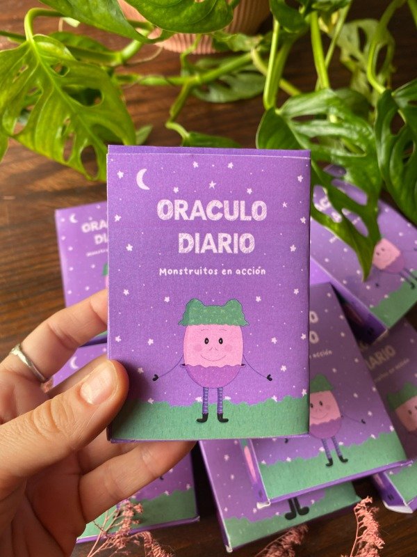 Producto - Oráculo Diario: Monstruitos en acción