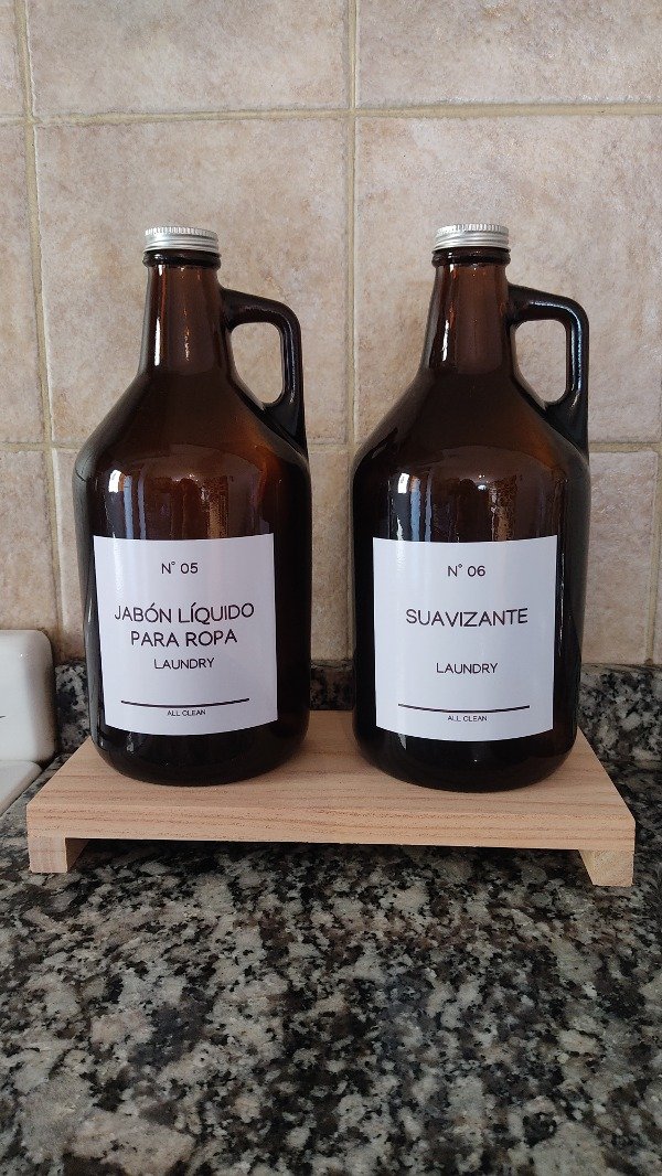 Producto - Set de Botellones Laundry