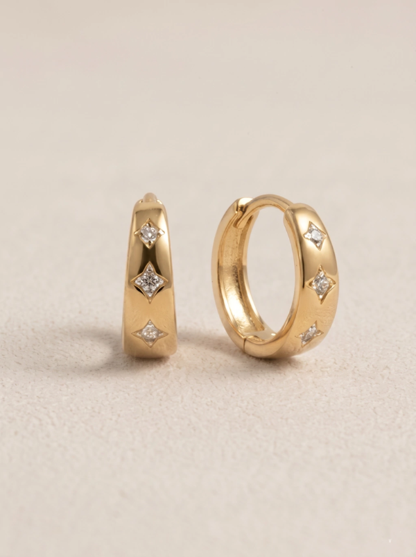 Producto - ARGOLLAS CECIL 1.5CM DORADO