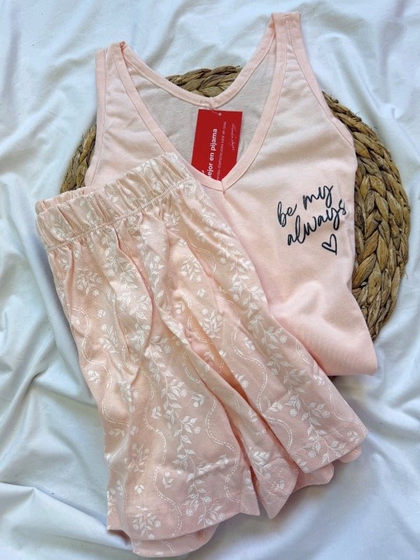 Producto - Pijama flor rosa