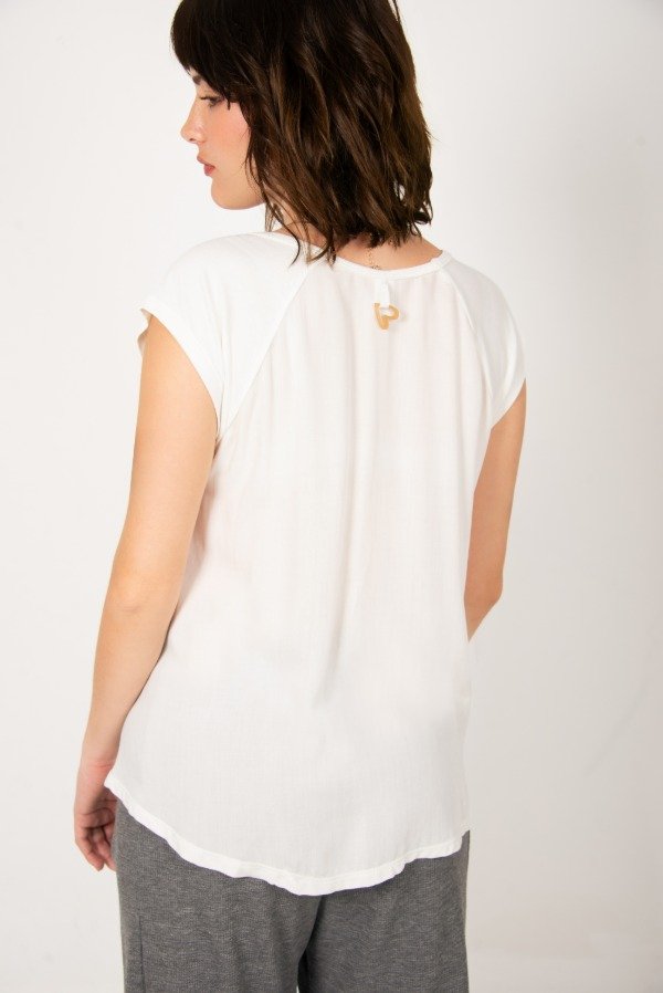 Producto - REMERA MELANIA - 6