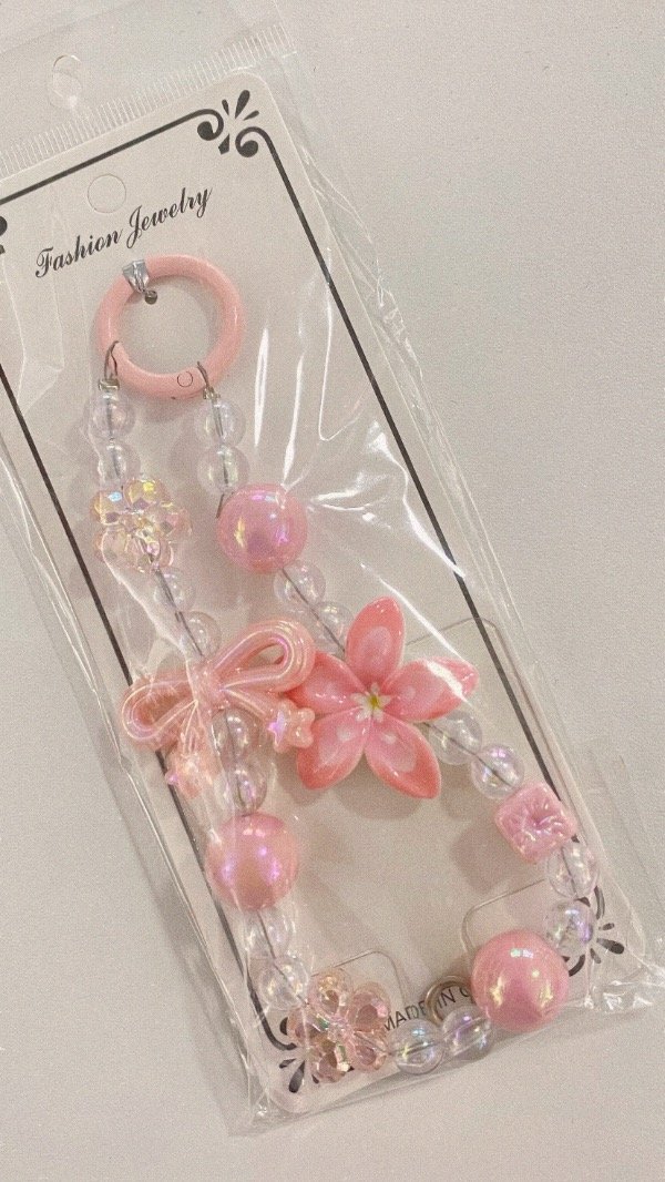 Producto - Strap phone o llavero Cloe. Rosa