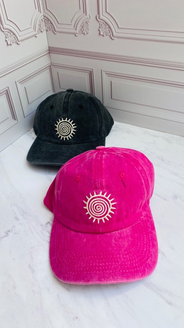 Producto - GORRA BORDADA 006