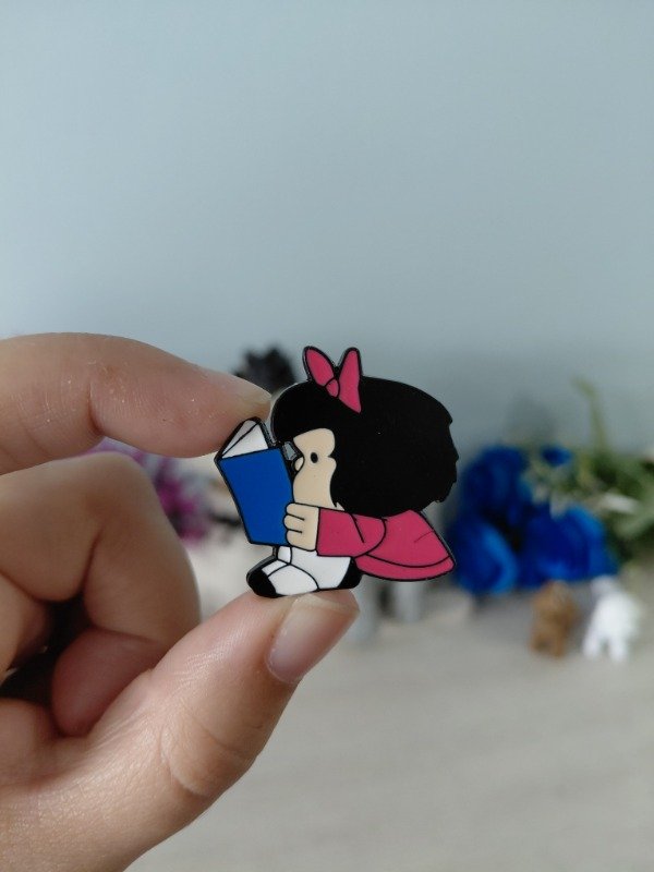 Producto - Pin metalizado - Mafalda #1728