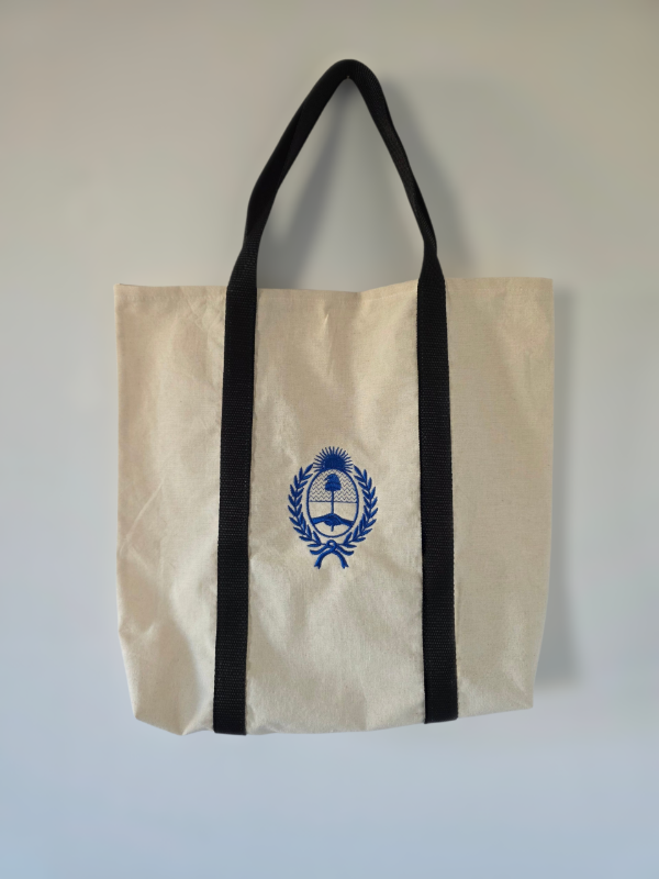 Producto - Tote bag bordada escudo nacional - 2