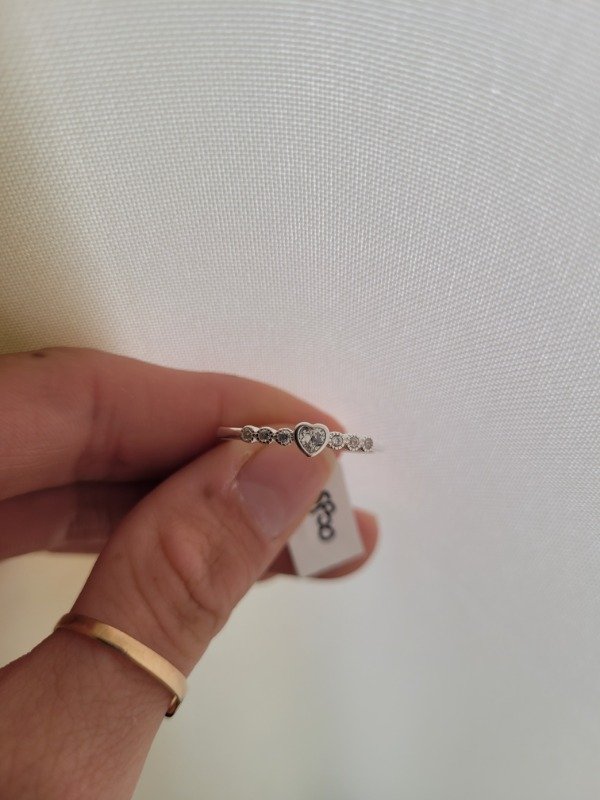 Producto - Anillo corazón tipo susanito con 6 cúbics Plata 925