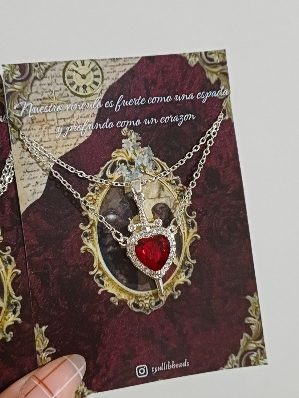 Producto - Daga y espada (Plateado rojo)
