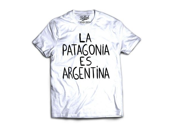 REMERA LA PATAGONIA ES ARGENTINA