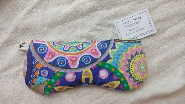 Producto - Antifaz RELAX, con muchas flores de lavanda