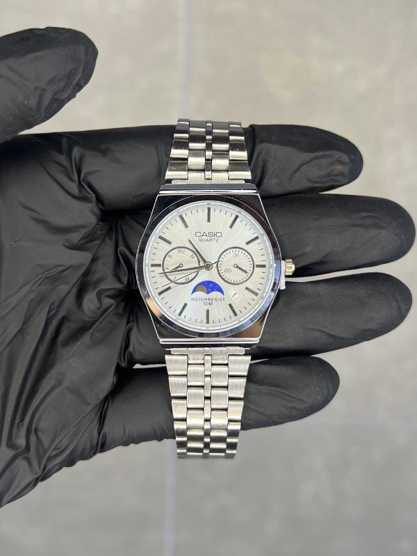 Producto - CASIO 12 PLATA BLANCO (premium)