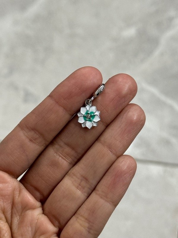 Producto - Charms Flor de loto