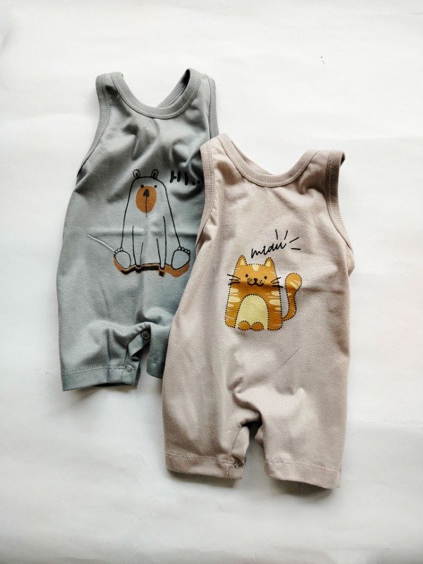 Producto - ARTICULO 287-B- ENTERISO MUSCULOSA DE ALGODON HUMO  ESTAMPA GATITO