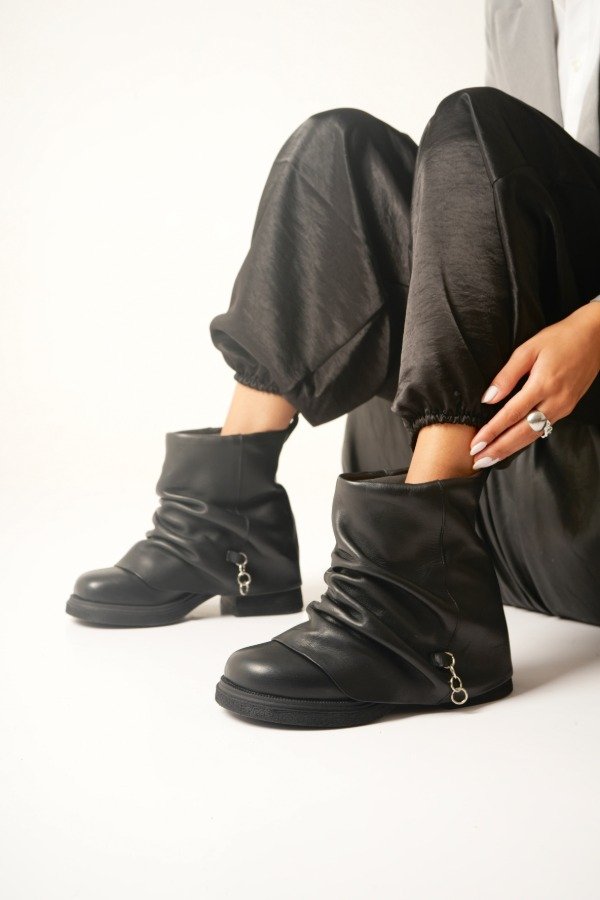 Producto - AUSTRA CUERO