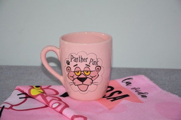 Producto - COMBO TAZA Y REPASADOR [PANTERA ROSA]
