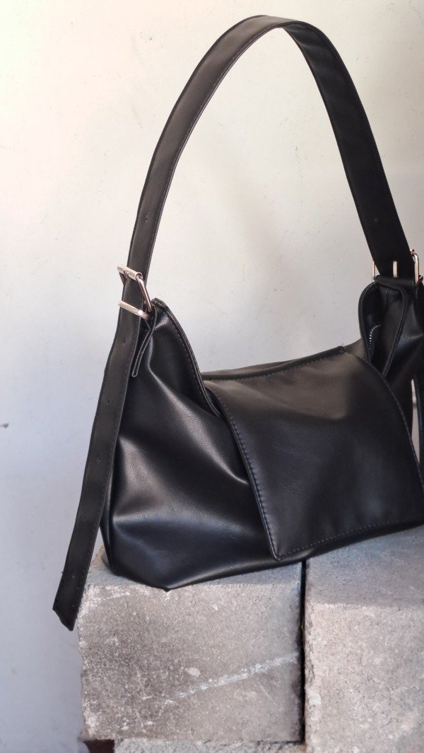 Producto - Cartera Solapa negra - PREVENTA - 3