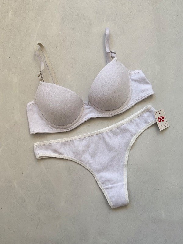 Producto - Conjunto push up de algodón blanco