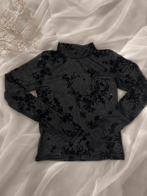 Producto - Polera flores y strass