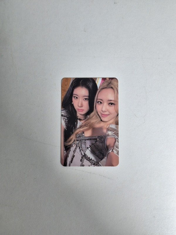Producto - Itzy "Checkmate" Unit