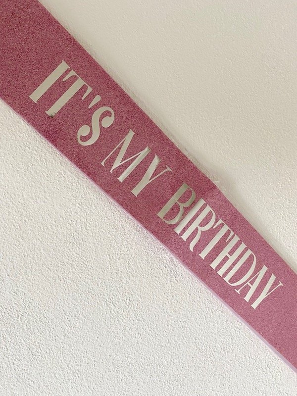 Producto - BANDA CUMPLEAÑOS "IT'S MY BIRTHDAY" ROSA