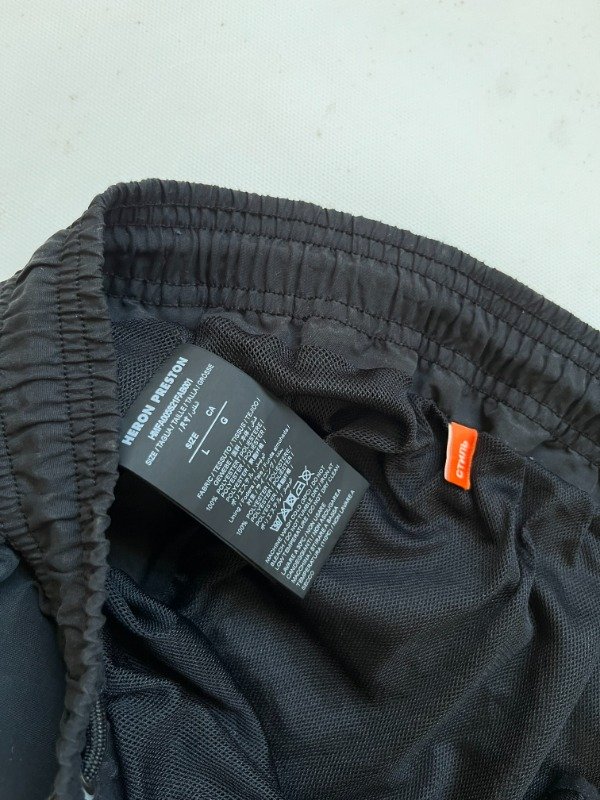 Producto - Heron Preston Short - 2