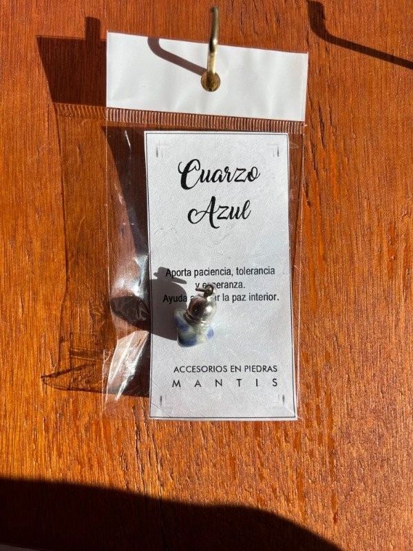 Producto - PIEDRA CON DIJE CUARZO AZUL
