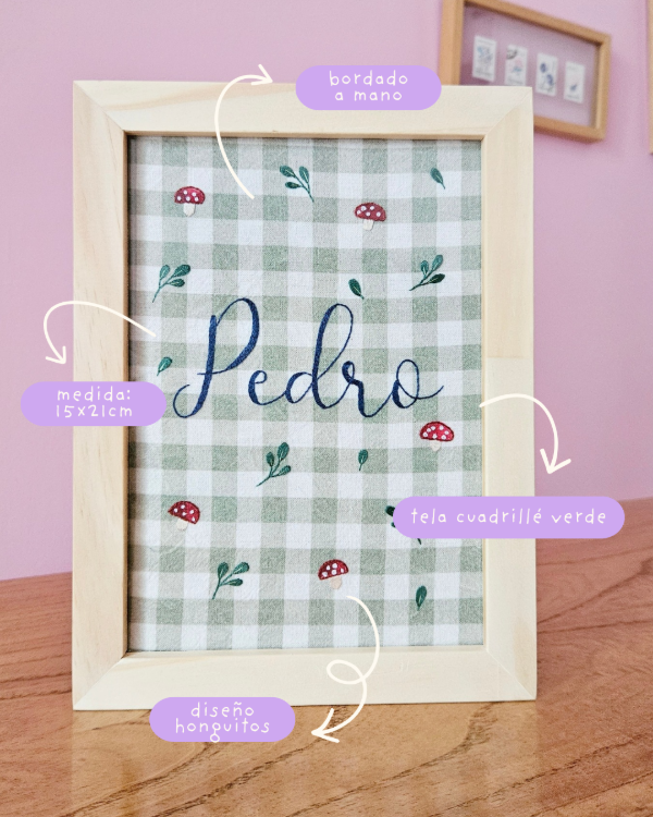 Producto - Nombre bordado a mano Diseño Honguitos