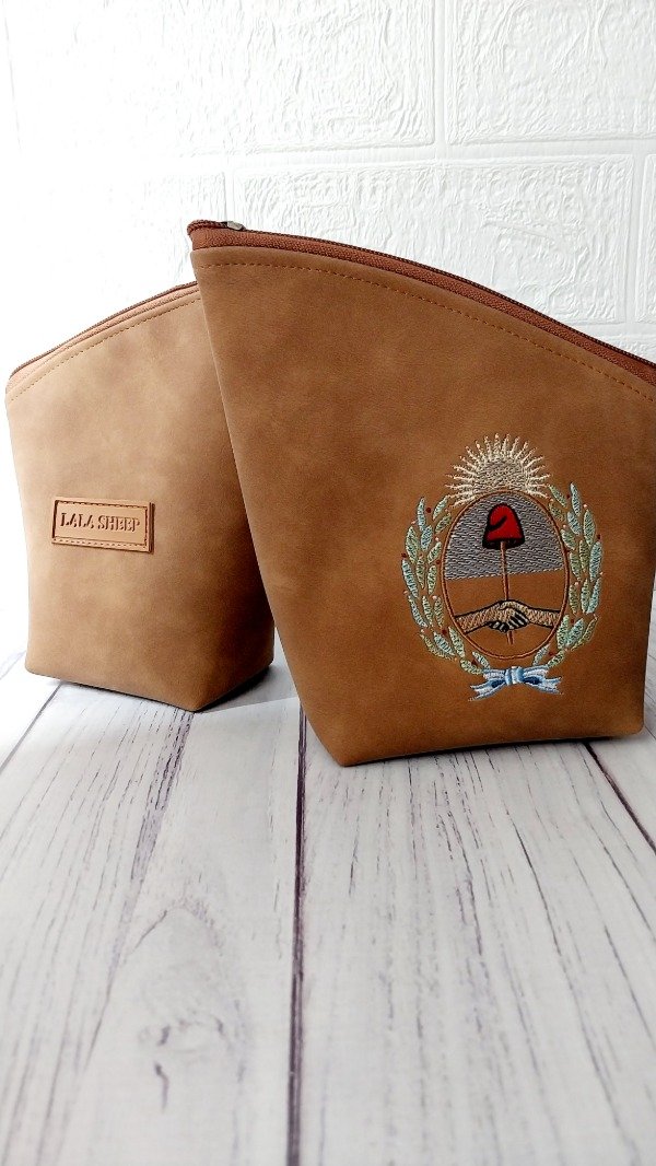 Producto - Kit Yerbero Escudo Marrón