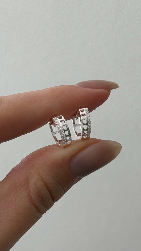Producto - Argollas cinta corazones calados y cubic 12mm P925