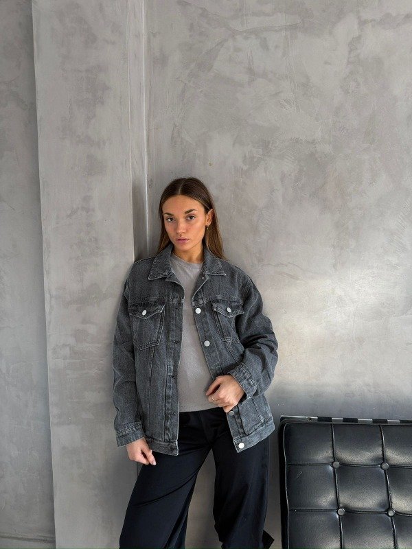 Producto - campera de jean oversized