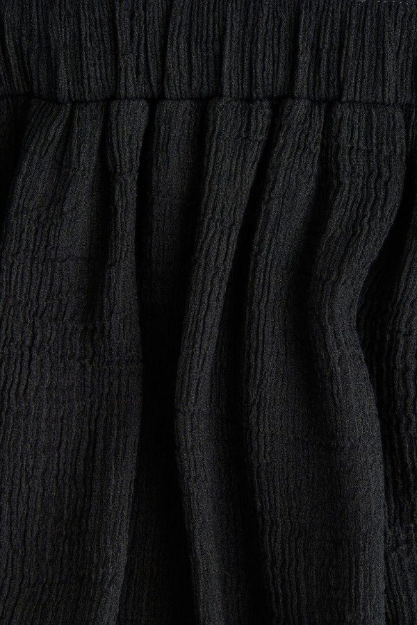Producto - Top HyM corrugado negro - 1