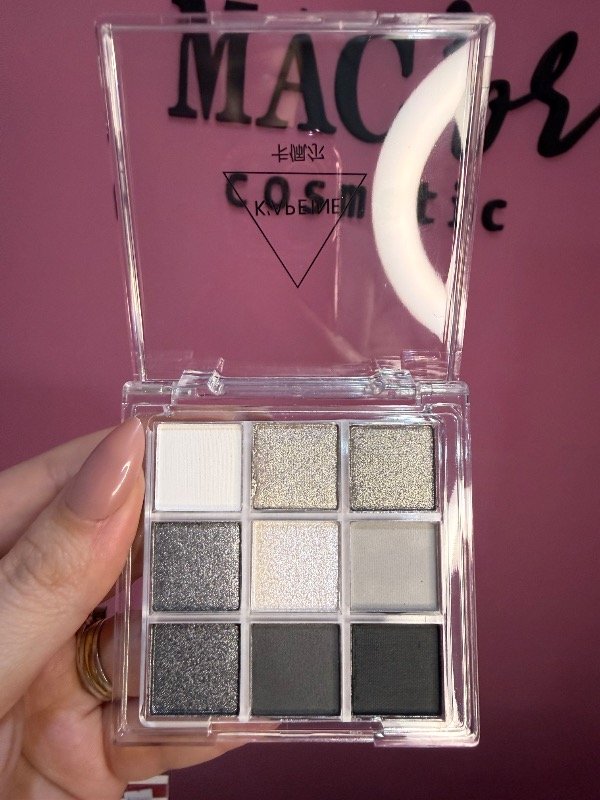 Producto - Paleta de sombras K apeine Greys - 1